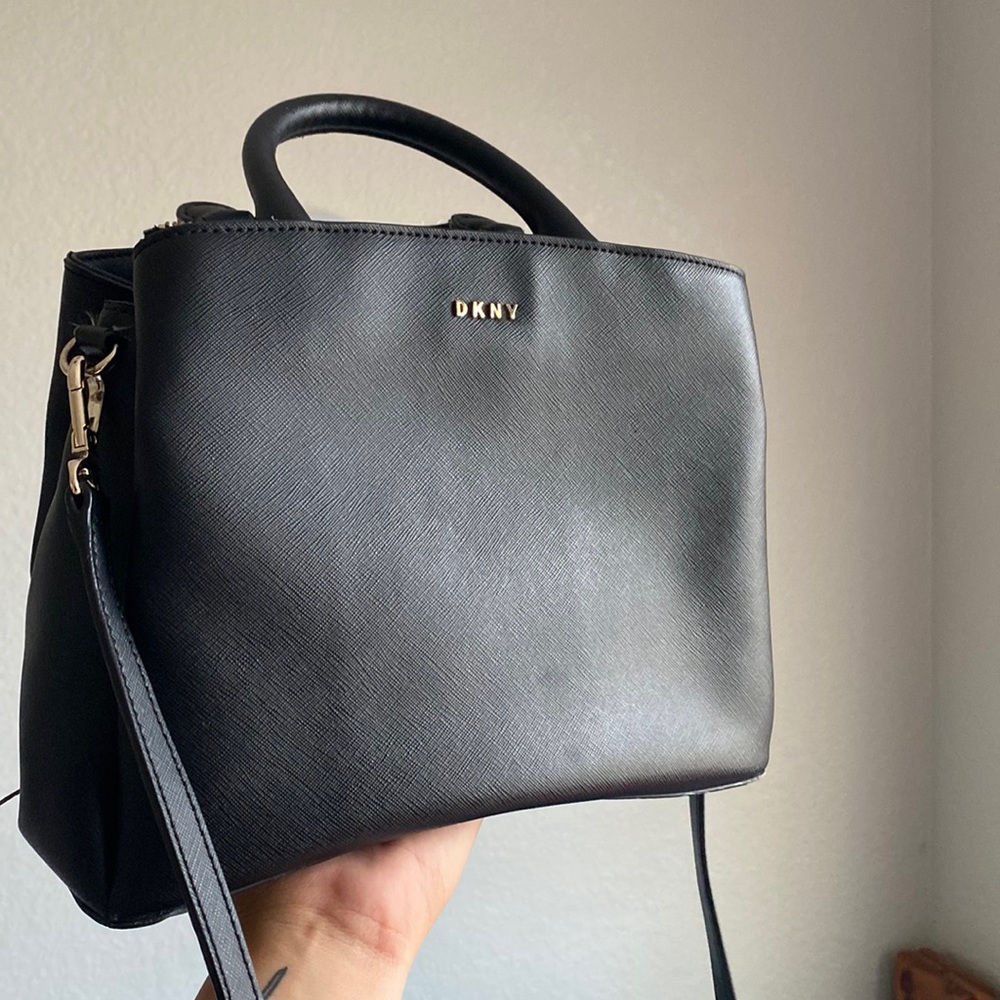 DKNY cross body purse